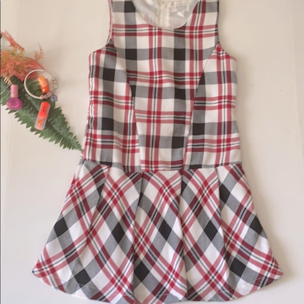 The Children Place girl plaid dress size 8.